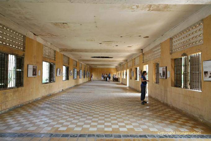 Khmer genocide museum  Phnom Penh 594