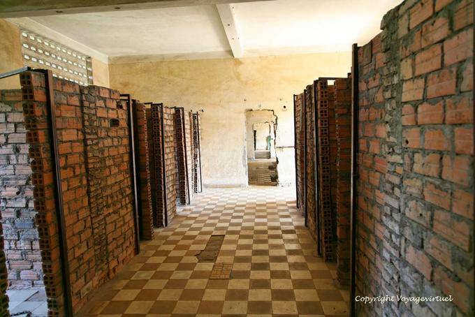 Khmer genocide museum  Phnom Penh 598
