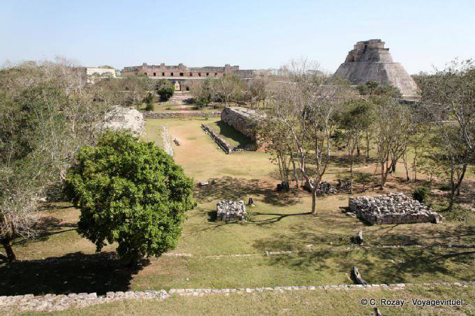 Uxmal Panorama Sur Jeu De Pelote 8 :: Mexico