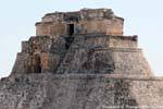 uxmal adivino pyramide du devin temple superieur