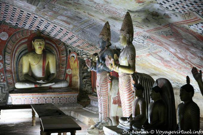 Entre hindouisme et bouddhisme Dambulla Raja Maha Vihara 31 Sri Lanka