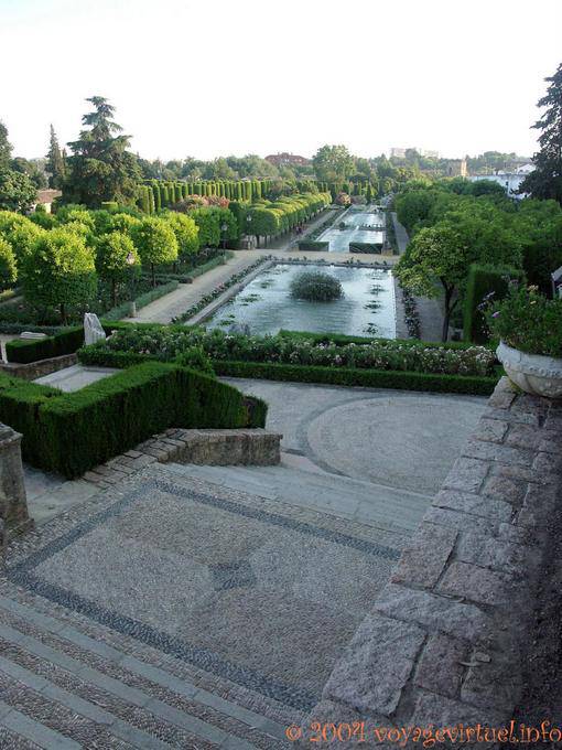 Lagunas de jardín Alcazar Córdoba - España, Andalucia