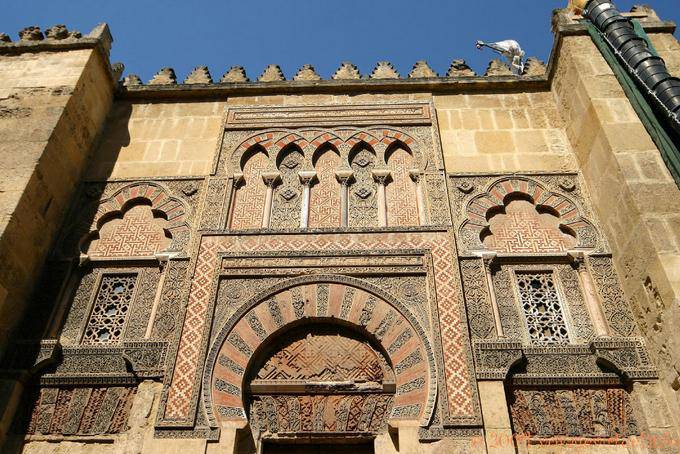 Puerta Espíritu Santo de Al-Hakam II de la Mezquita Catedral de Córdoba - España, Andalucia