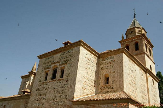 Iglesia del barrio de Santa Ana del Albaicín, Granada - España