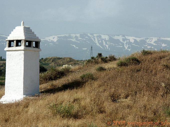 Nieve en las montañas, Guadix - España
