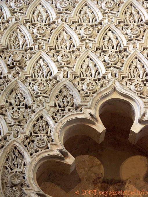 Los detalles de la sinagoga, calle Judíos, Judería de Córdoba - España, Andalucia