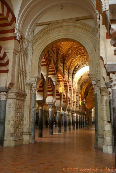 Construcción musulmana mixta, Mezquita de Córdoba - España, Andalucia
