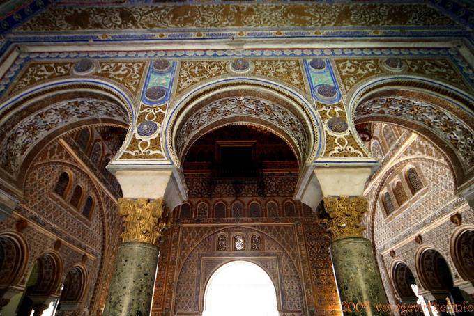 Arcadas Salón de los Pavones, Sevilla Alcázar - España