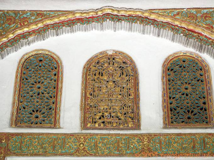 Arquitectura omeyas en el Salón del Techo de Carlos V, Alcázar de Sevilla - España