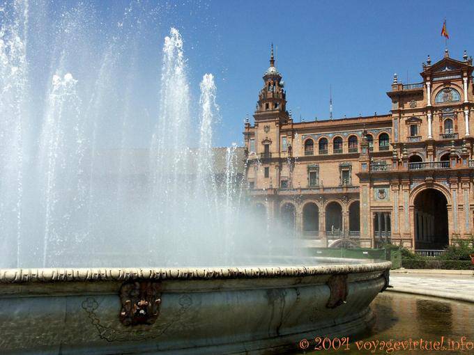 Fuente Vicente Traver, Sevilla Plaza de España - España