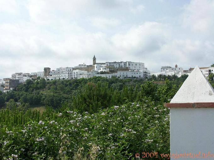 Panorama en el promontorio rocoso en Vejer - España