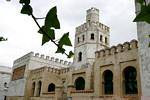 Plaza de Santa María, frente a la Casa Consistorial, Tarifa, España.