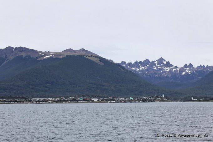 Ushuaia, Puerto Williams (Chile) - Argentina