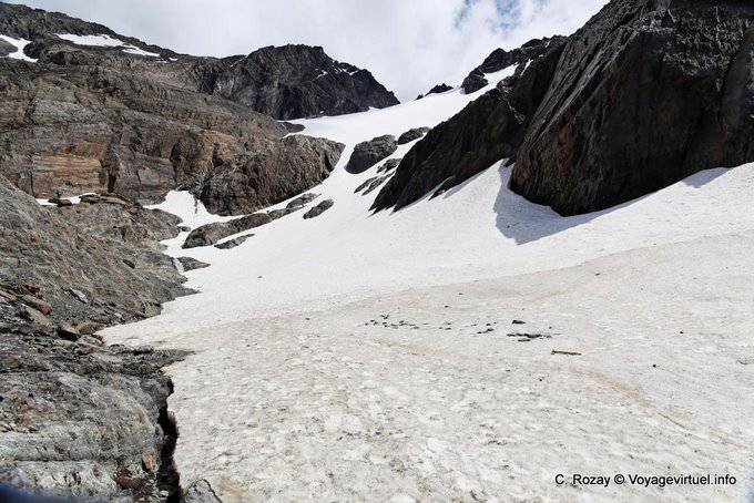 Top West Cerro Marcial de la morrena del Glaciar Martial, Ushuaia - Argentina