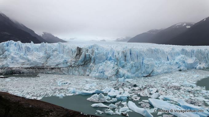 Lado sur del colapso permanece hasta el cruce con la Península de Magallanes, Glaciar Perito Moreno, El Calafate - Argentina