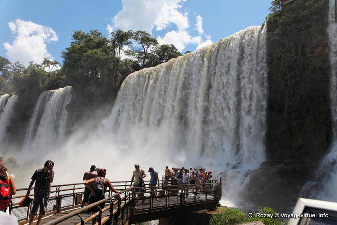 Salto Bossetti y Adan y Eva salto, Cataratas del Iguazú - Argentina