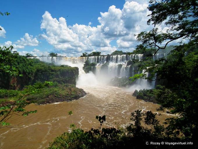 Salto San Martín, Mbigua Bernabé Méndez, Puerto Iguazu Cataratas - Argentina