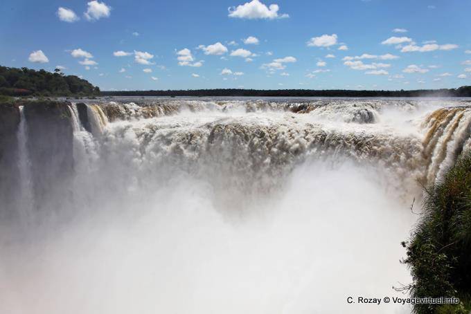 Garganta del Diablo, Puerto Iguazu Cataratas - Argentina