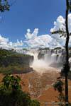 De isla a isla y San Martín y Mbigua, Puerto Iguazu Cataratas, Argentina.