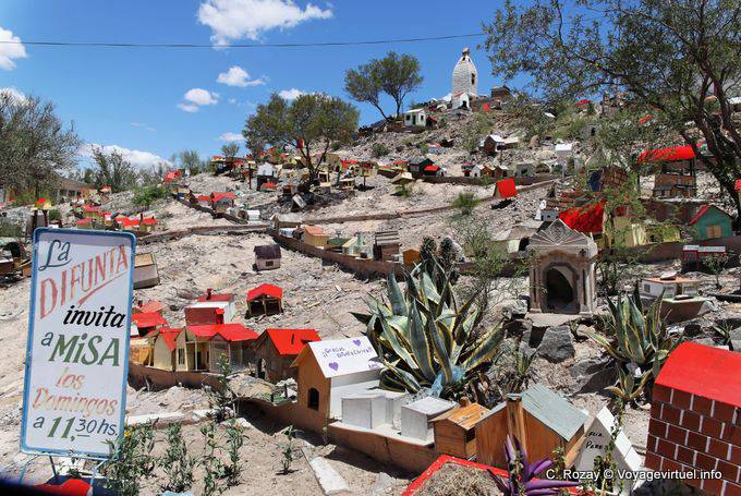 La apuesta ha invitado a la Difunta, Difunta Correa, Vallecito, Provincia de San Juan - Argentina