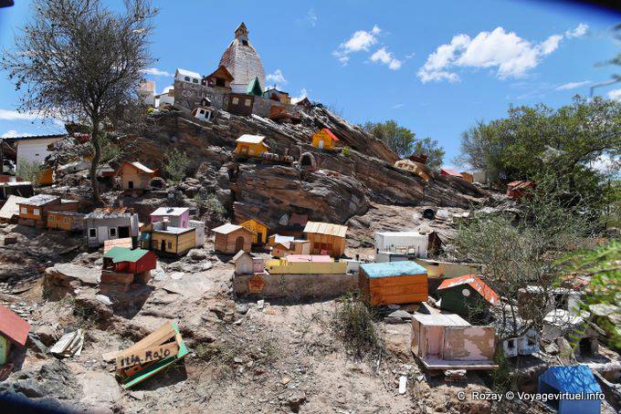 Subida al santuario de la Difunta Correa, Vallecito, Provincia de San Juan - Argentina