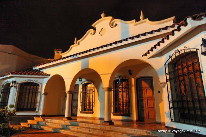 Iluminación en la arquitectura, La Rioja - Argentina