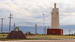 Estatua religiosa gigante, La Rioja, Argentina.
