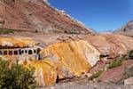 Los restos de los baños de la Puente Inca, Ruta 7, Argentina.