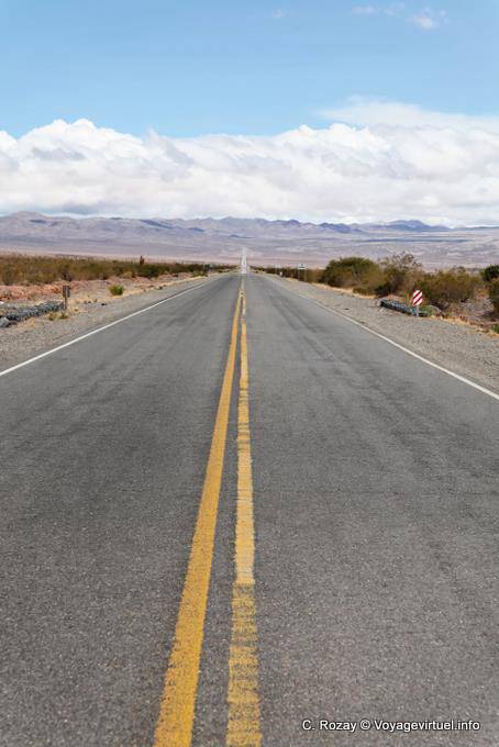 Recta de Tin Tin, entre Payogasta Piedra del Molino y - Argentina