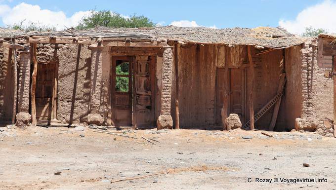 Las ruinas de una casa típica, Seclantás - Argentina