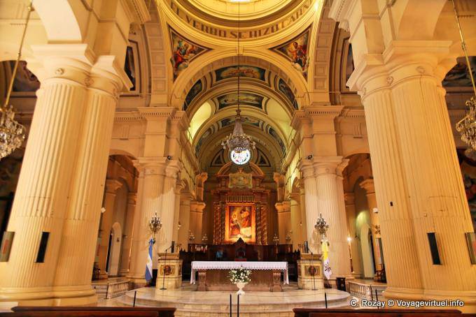 Altar de la Catedral de la Encarnación María-Tucumán, Tucumán - Argentina