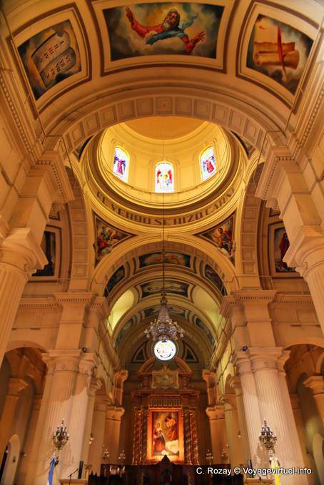 Detalle interior Catedral de la Encarnación María-Tucumán, Tucumán - Argentina