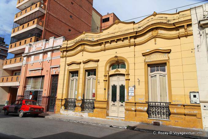 La arquitectura colonial se mantiene, Tucumán - Argentina