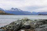 Acigami el lago llamado Lago Roca también, el Parque Nacional Tierra del Fuego, Ushuaia, Argentina.