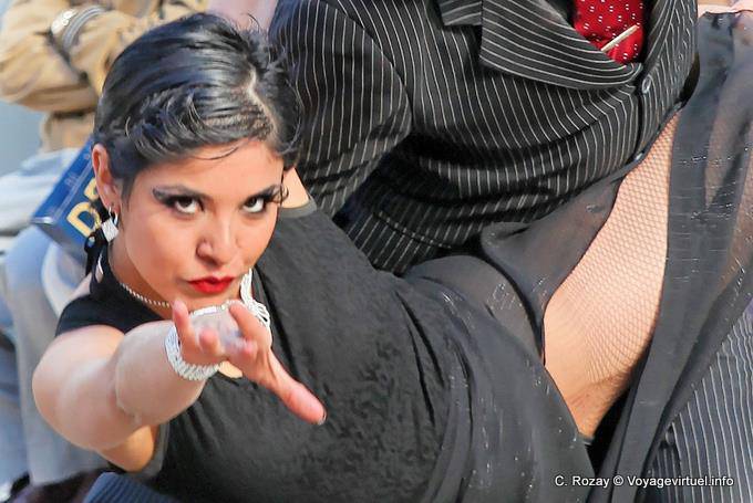 Ojo a ojo, el tango en la calle, Ushuaia - Argentina