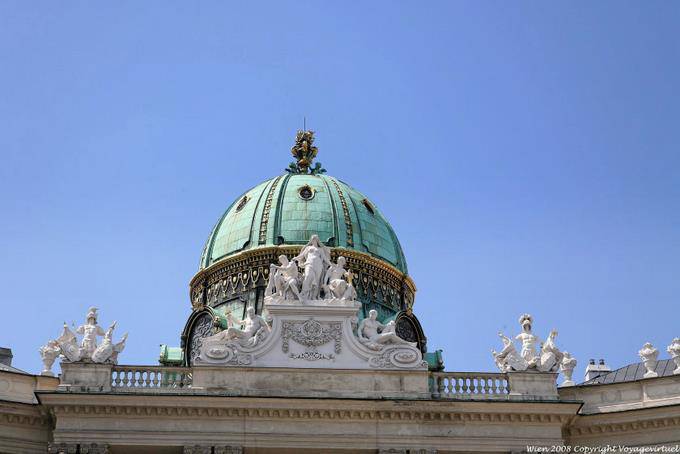 Hofburg, la cúpula Michael Ala De Michaeler Platz - Viena - Austria