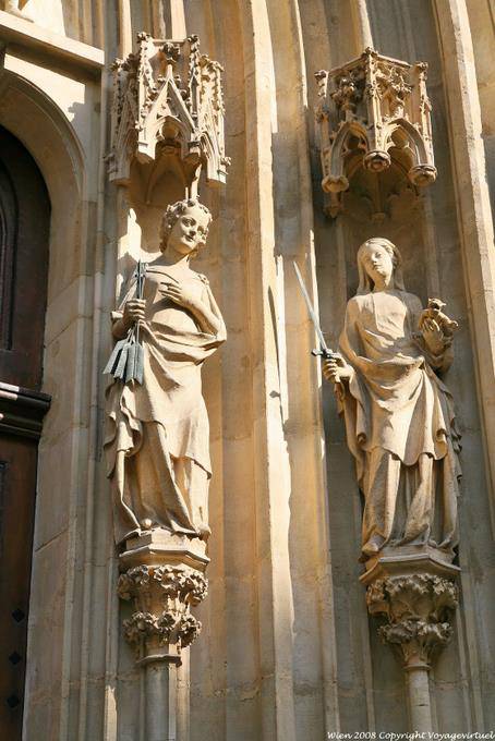 Minoritenkirche, estatuas Finesse - Viena - Austria