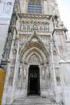 Votivkirche, puerta de entrada, Viena - Austria.