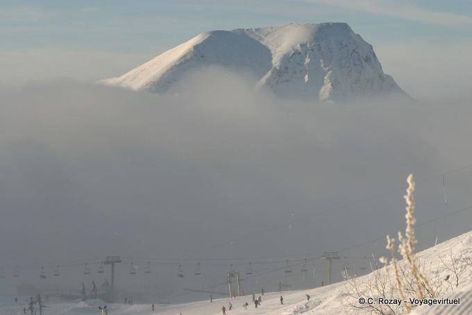La cabeza de las nubes, Avoriaz - Alpes, Francia