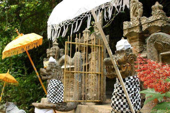 Ombrelles de fête Git Git Bali 