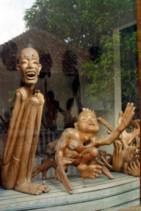 Trabajos artesanales de madera, Gunung Kawi - Bali