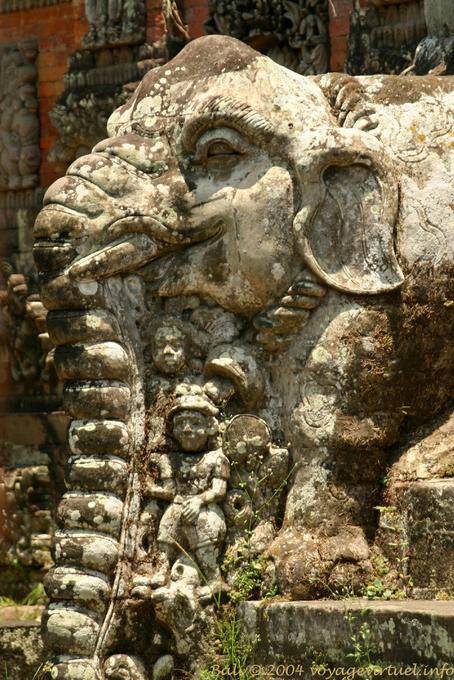 Elefante Stone Temple Kengetan - Bali