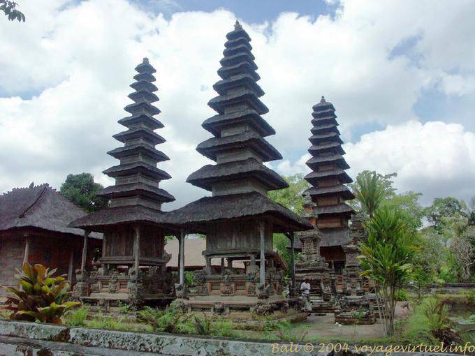 Merus de Pura Taman Ayun Templo Mengwi - Bali