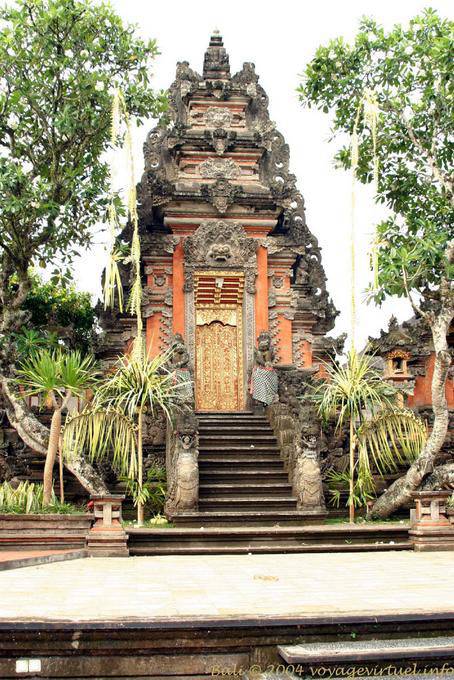 Puerta dejó Puri Saren Agung, Ubud - Bali