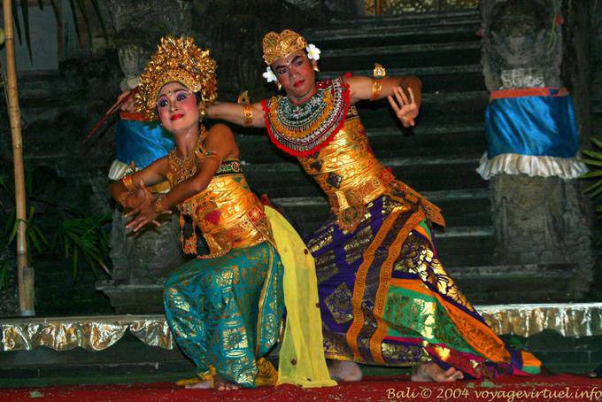 Expresiones Danza, Ubud Barong danza - Bali