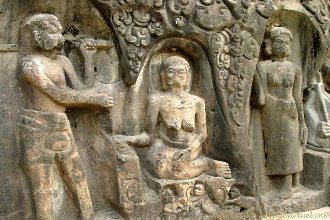 Escena de la vida cotidiana, el alivio Yeh Puluh - Bali