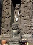Estatuas votivas Maduwe Karang, Bali.