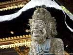 Estatua de espuma completa Kehen, Bali.