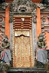 La puerta del templo, Ubud, Bali.