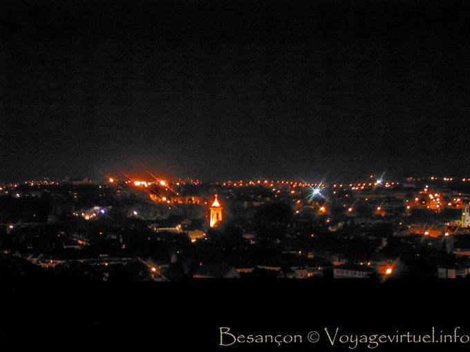 Besançon Por Noche - Francia